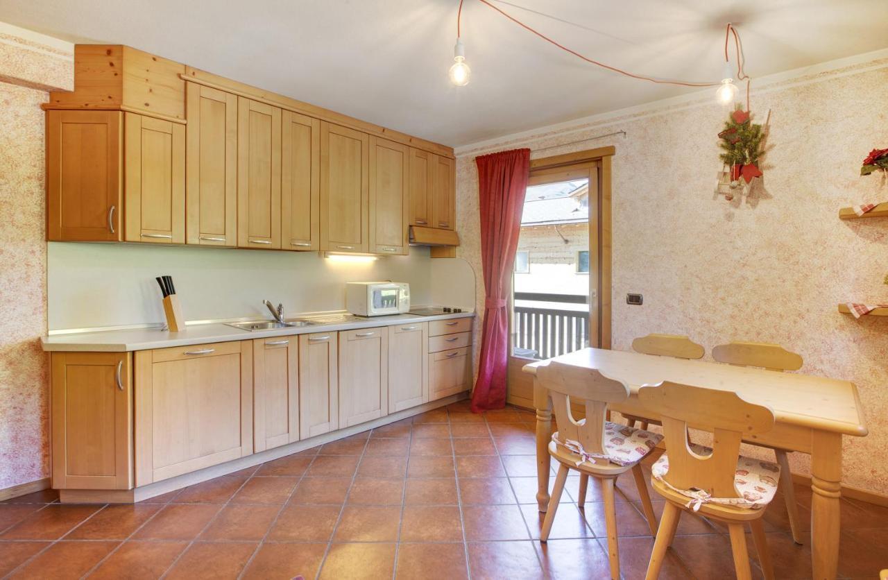 Appartamento La Baitina app B Livigno Esterno foto