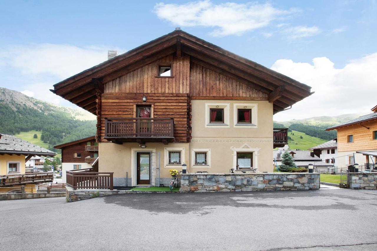 Appartamento La Baitina app B Livigno Esterno foto